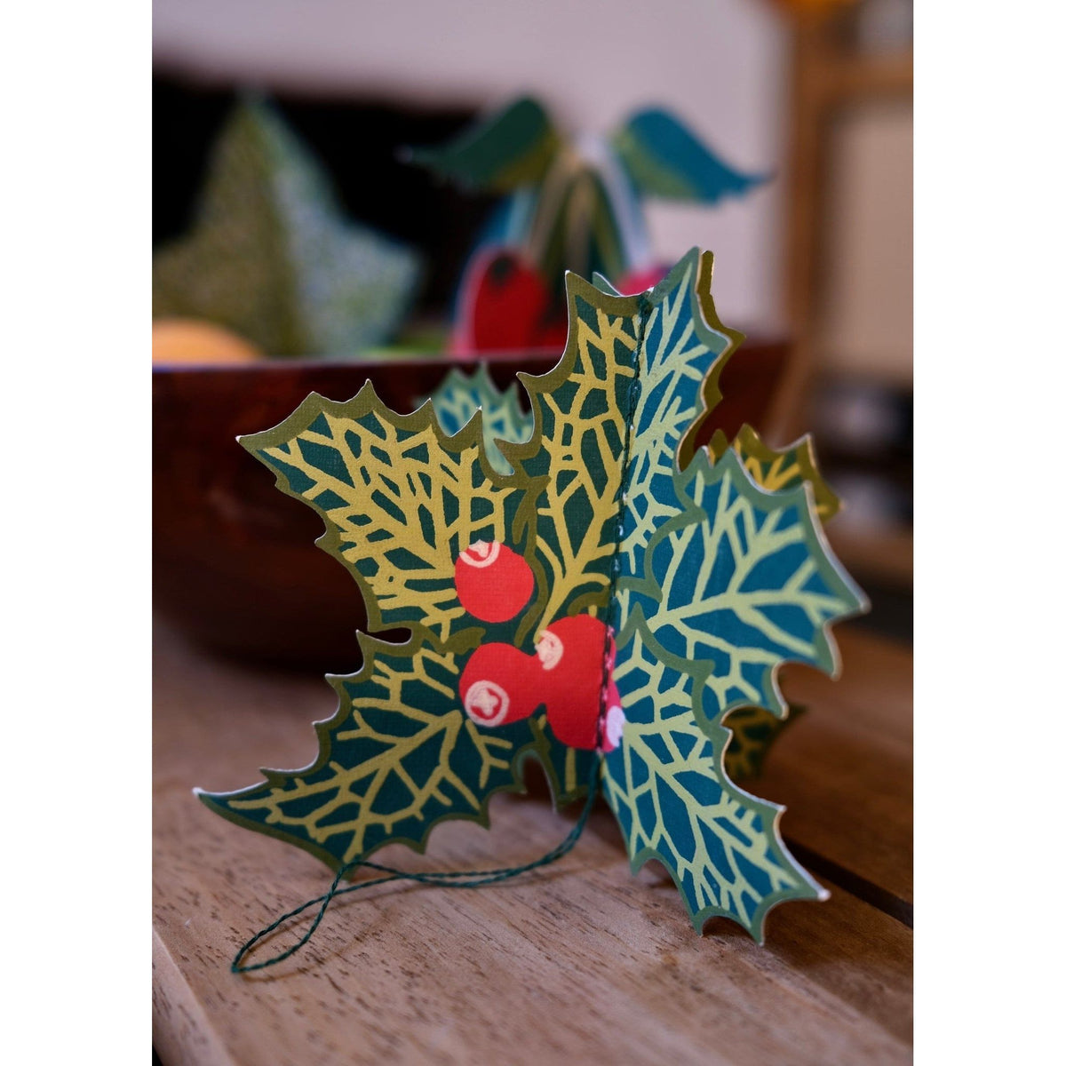 East End Press Winter Foliage Paper Decorations