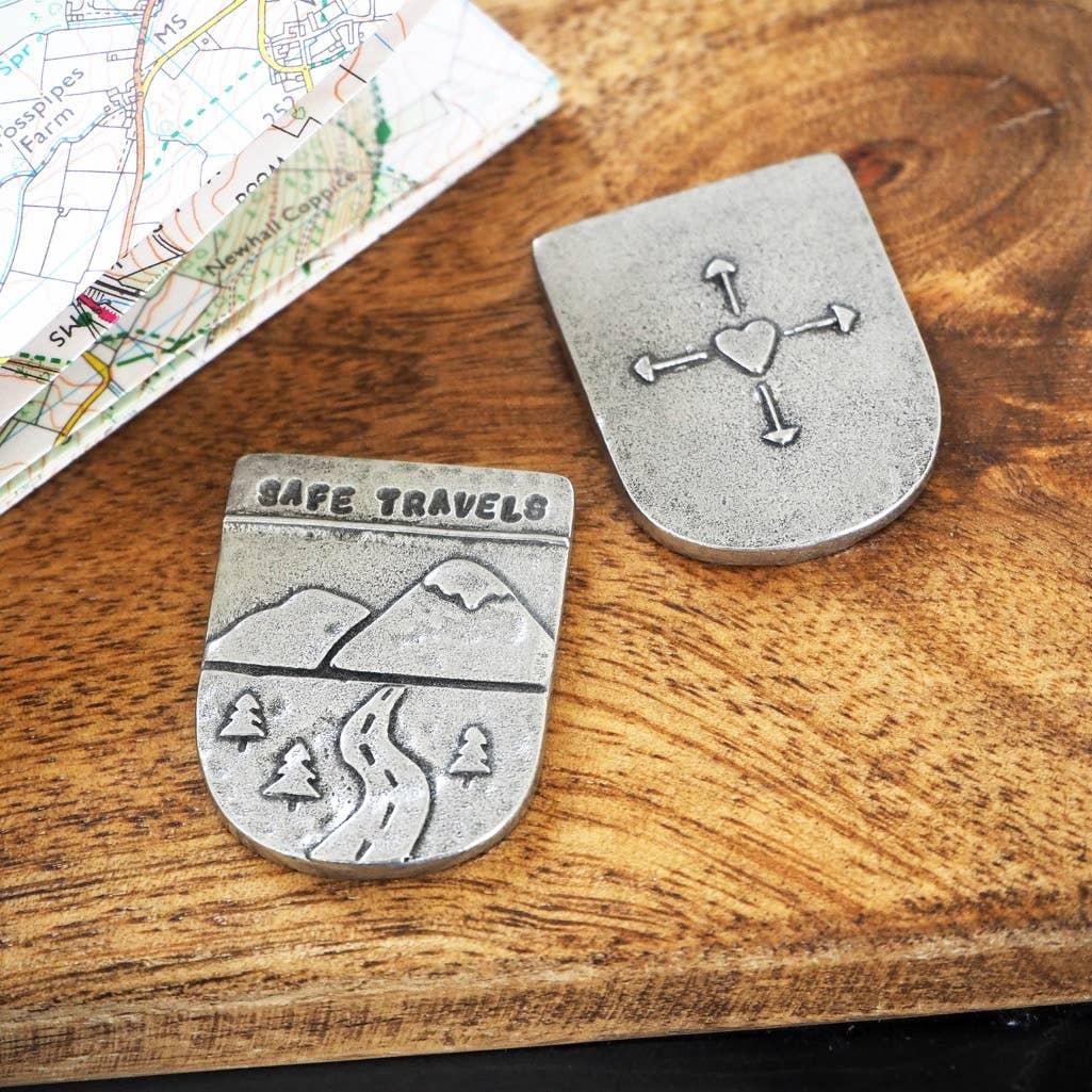 Kutuu 'Safe Travels' Pocket Token