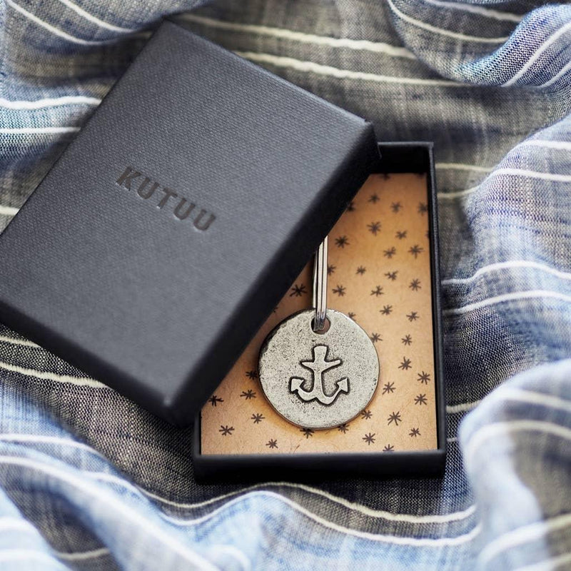 Kutuu 'Stronger Thank You Think' Anchor Keychain