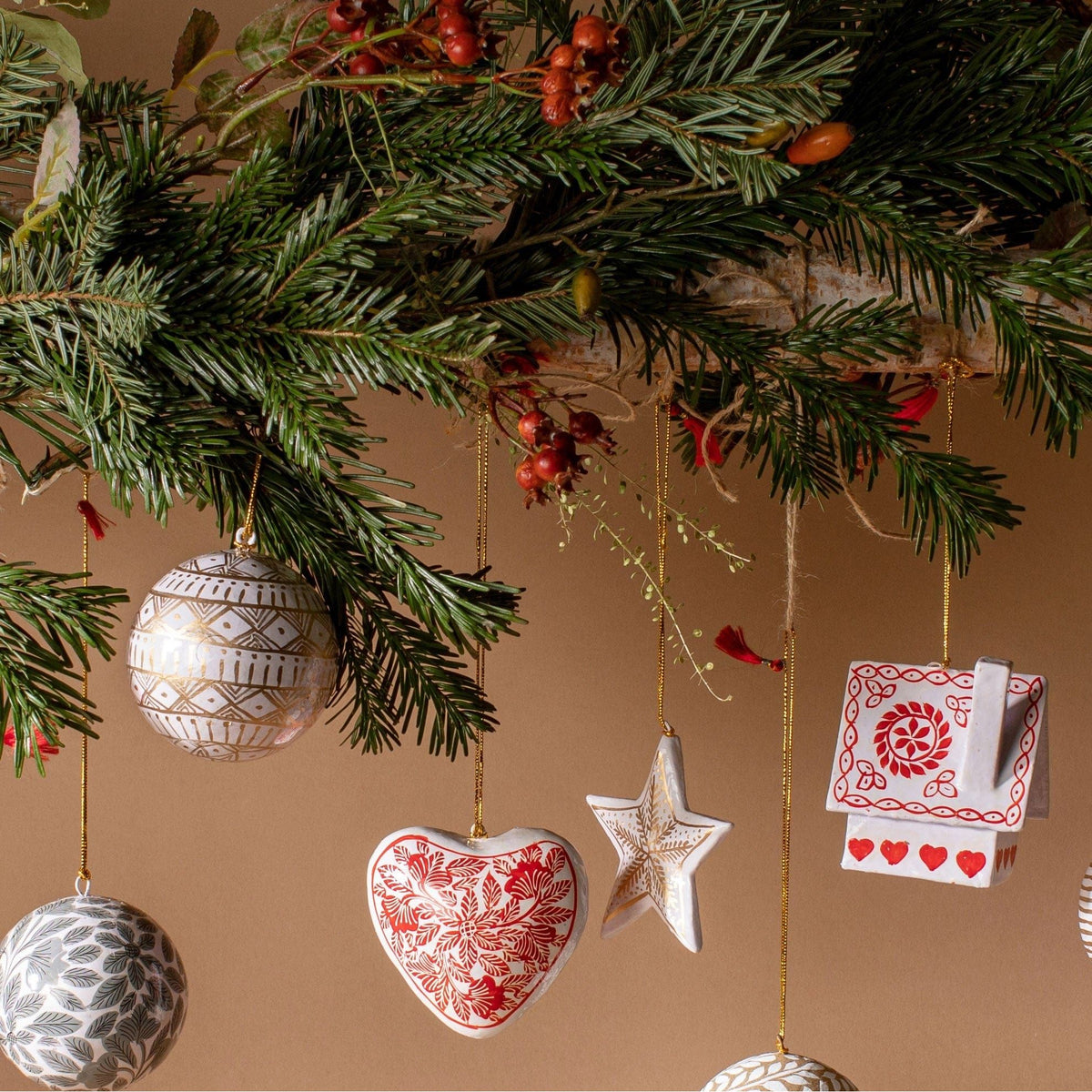 Sass & Belle White & Gold Star Wooden Decoration