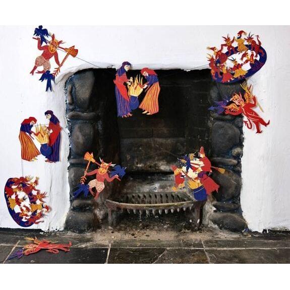 East End Press Medieval Witches and Wizards Garland