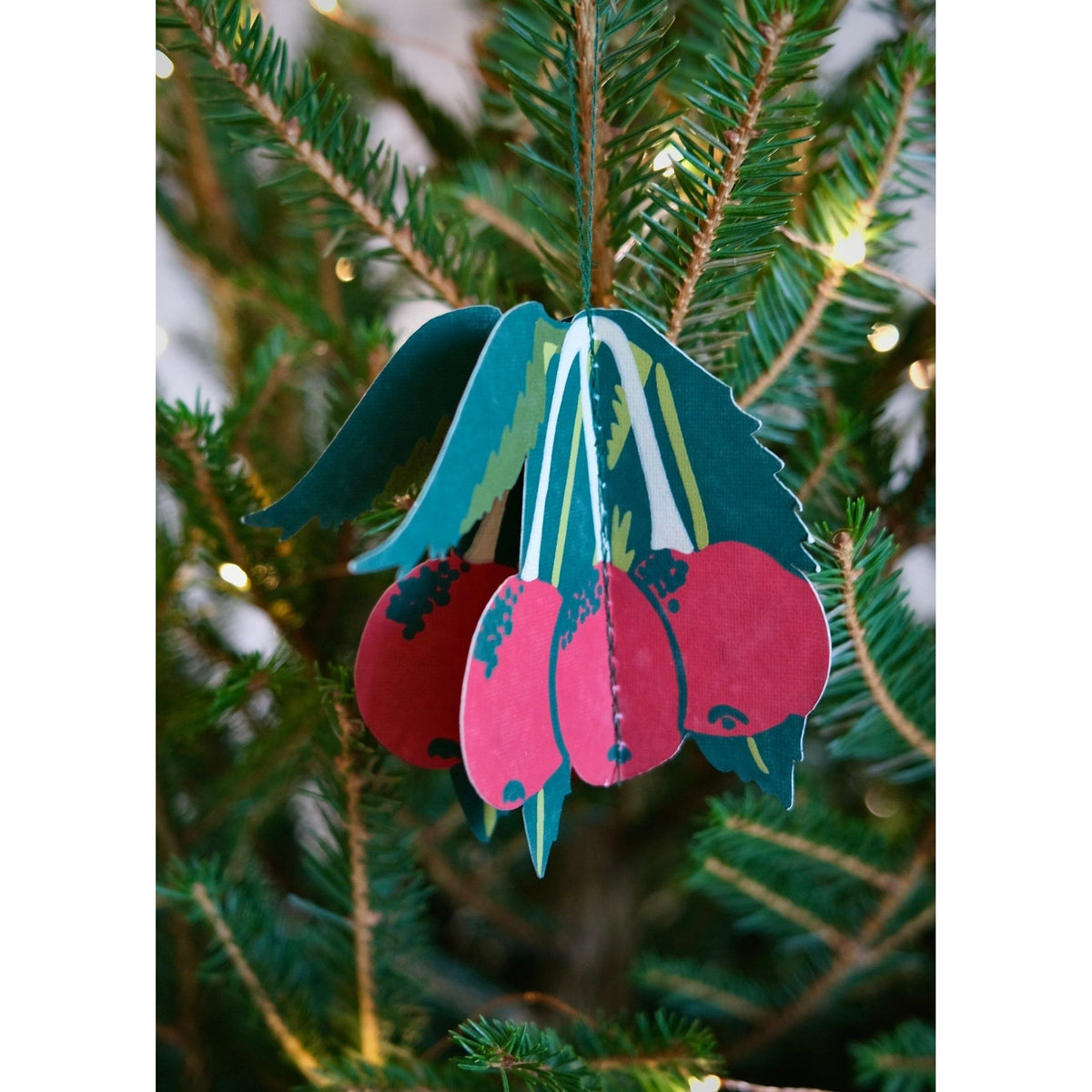 East End Press Winter Foliage Paper Decorations