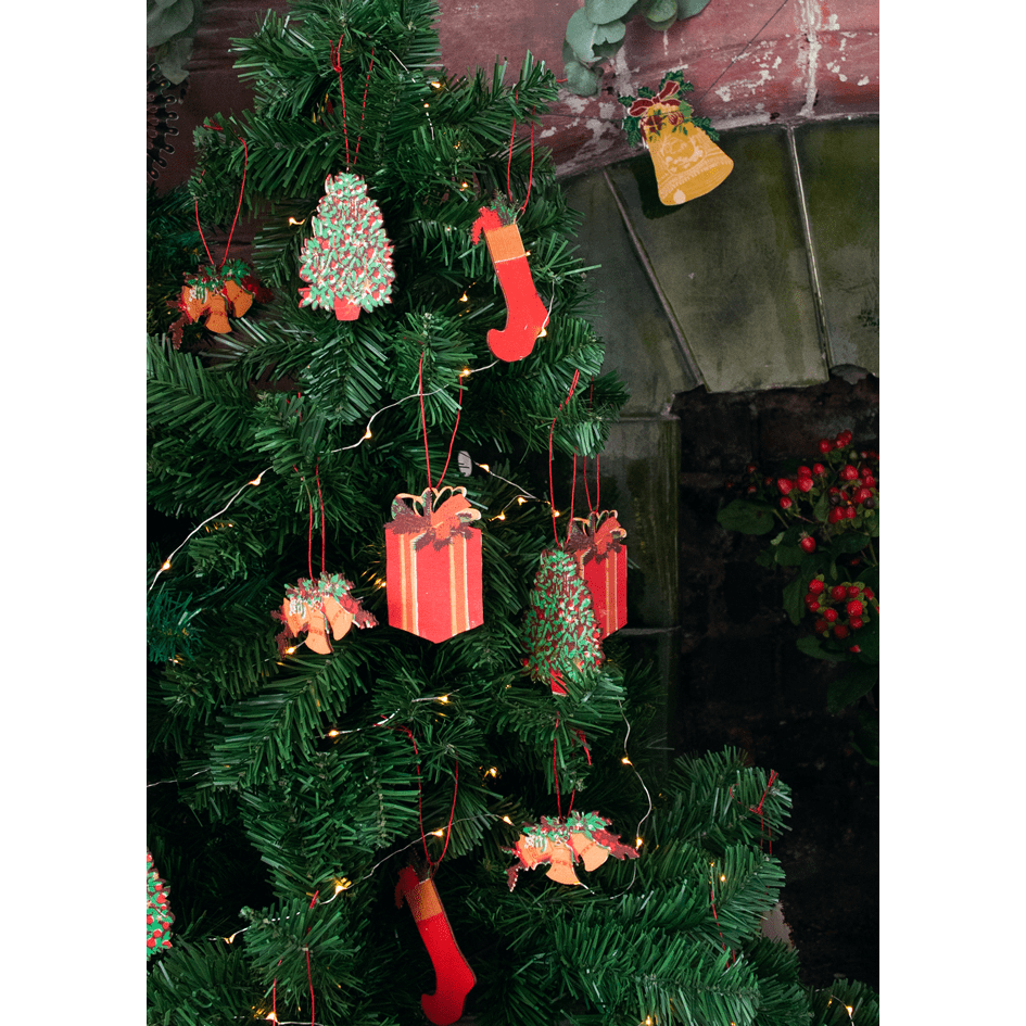 East End Press Wooden Traditional Christmas Decorations