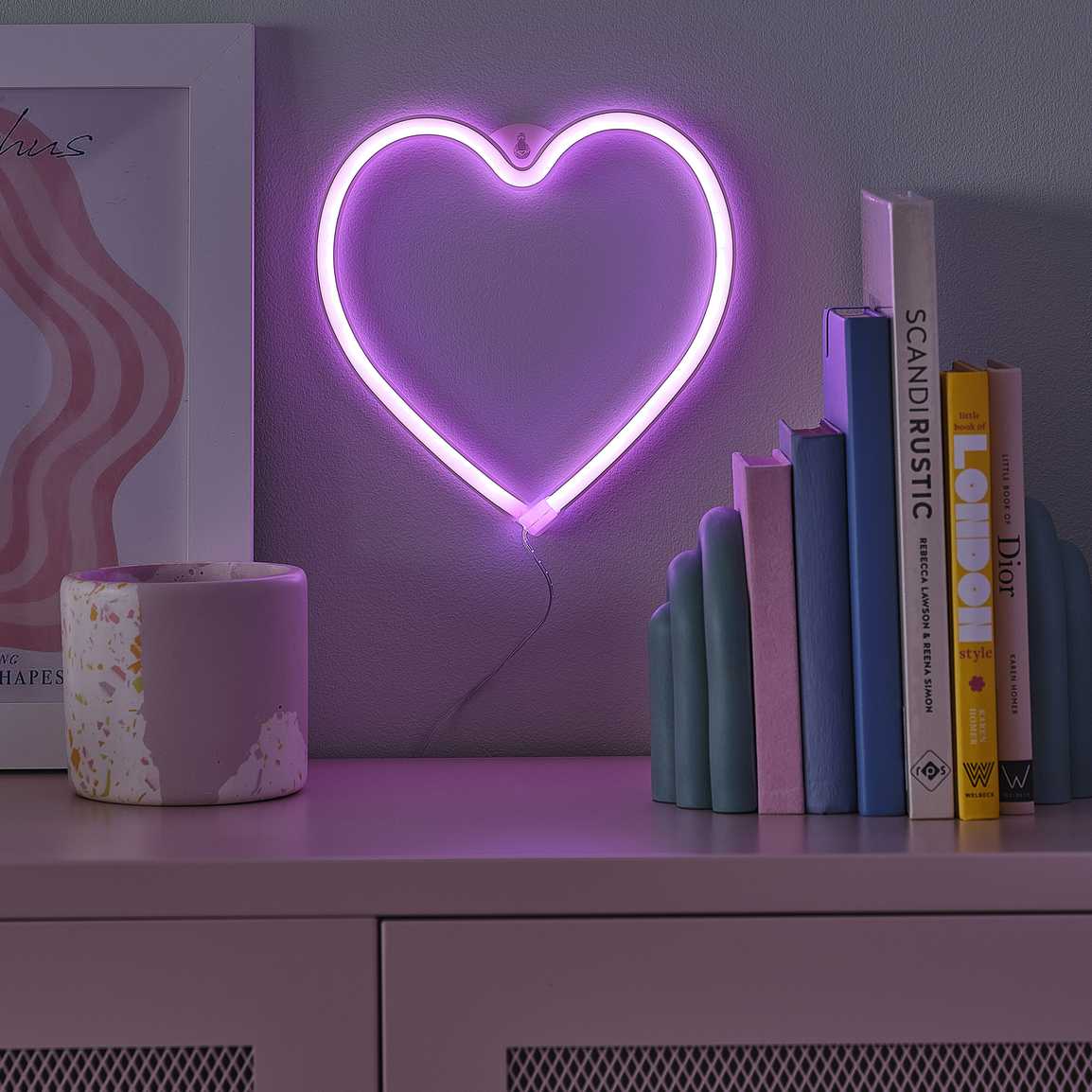 Ginger Ray Pink Neon Heart Light