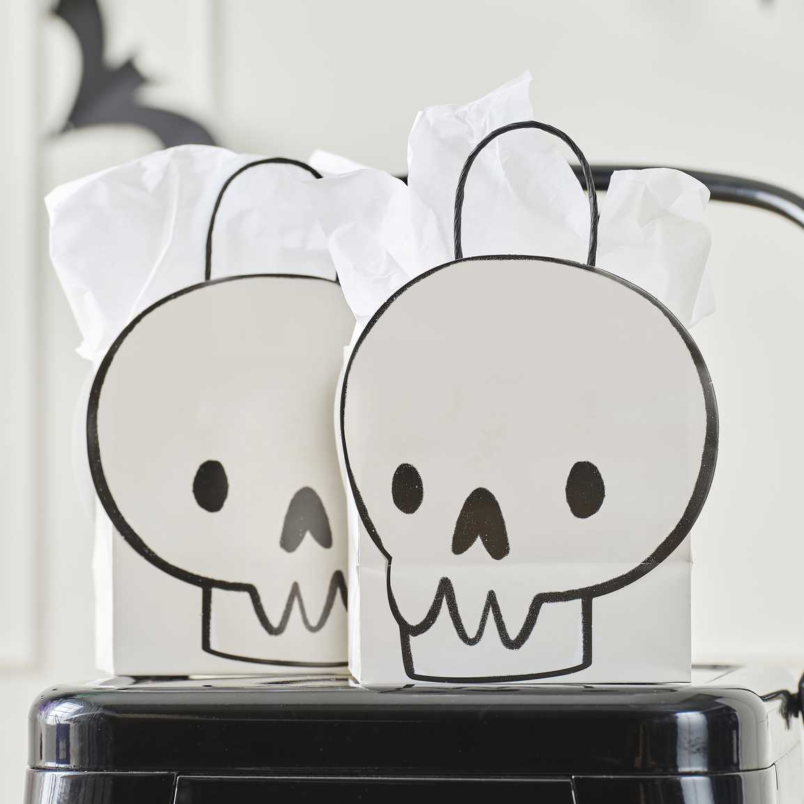 Ginger Ray Skull Halloween Paper Party Bags