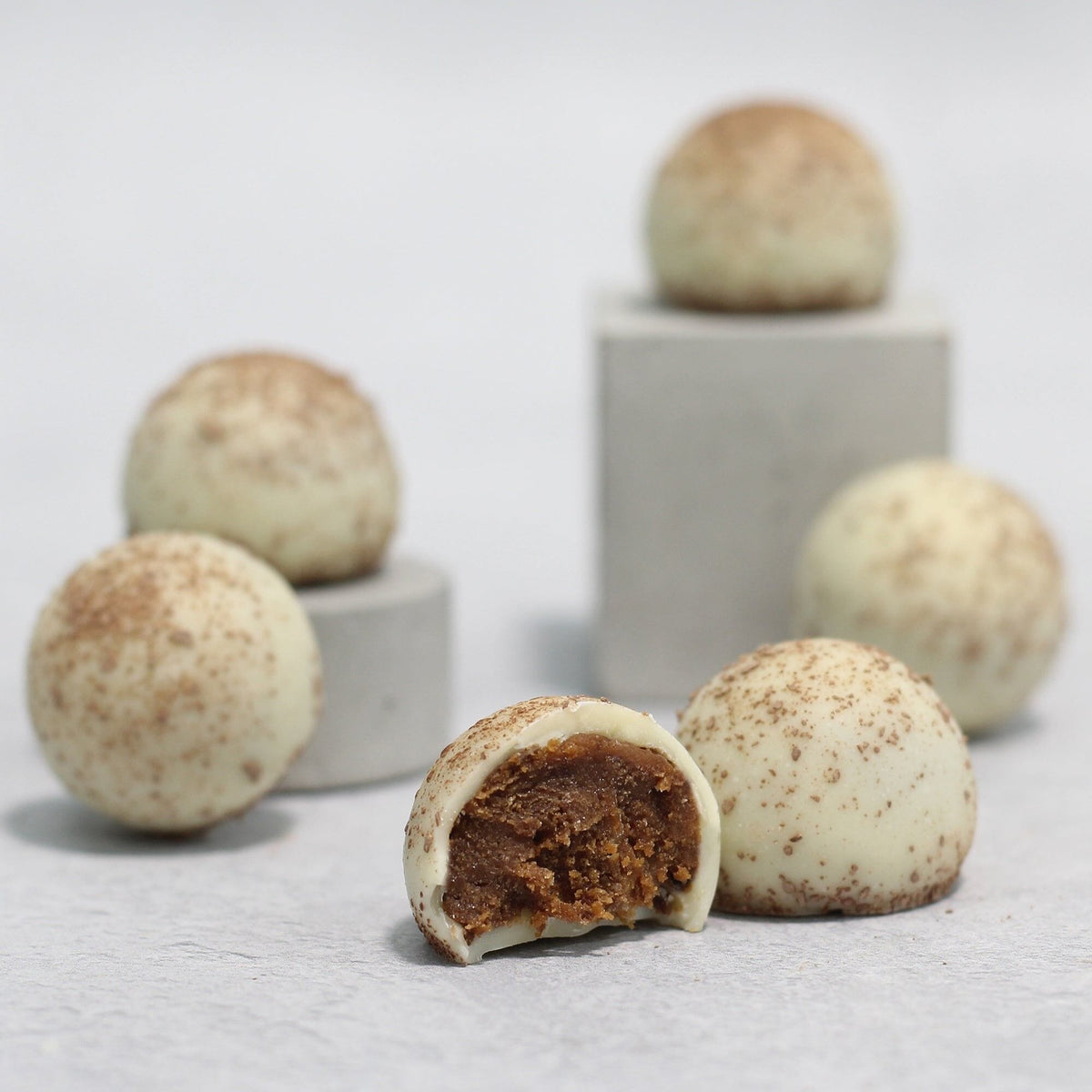 Kakoa Barista Cappuccino Vegan Truffles