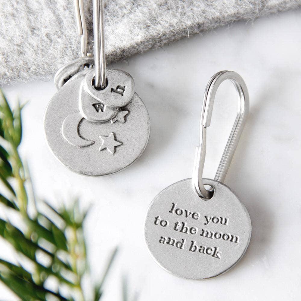 Kutuu 'Moon and Back' Keychain