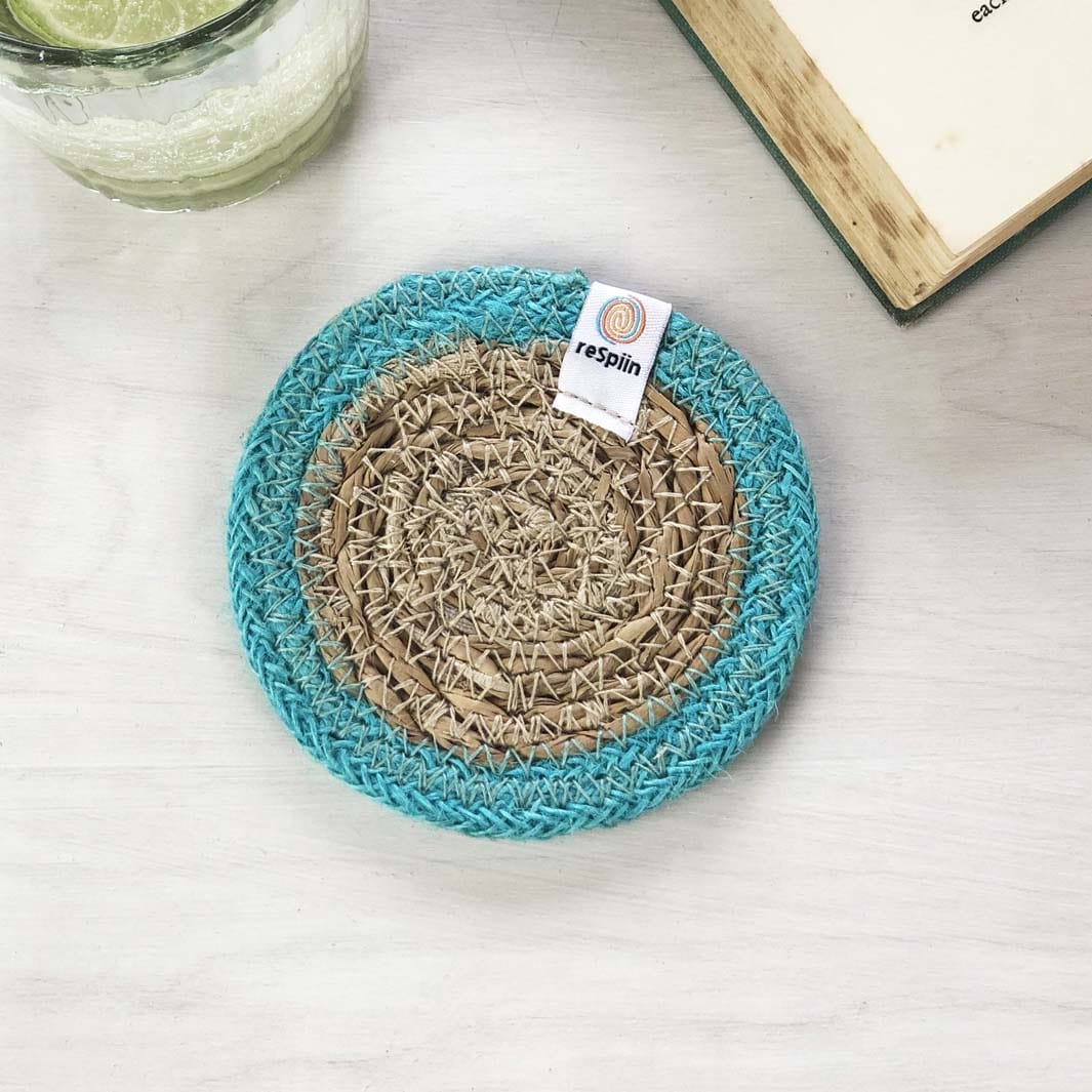 Respiin Round Seagrass & Jute Coaster Natural / Turquoise