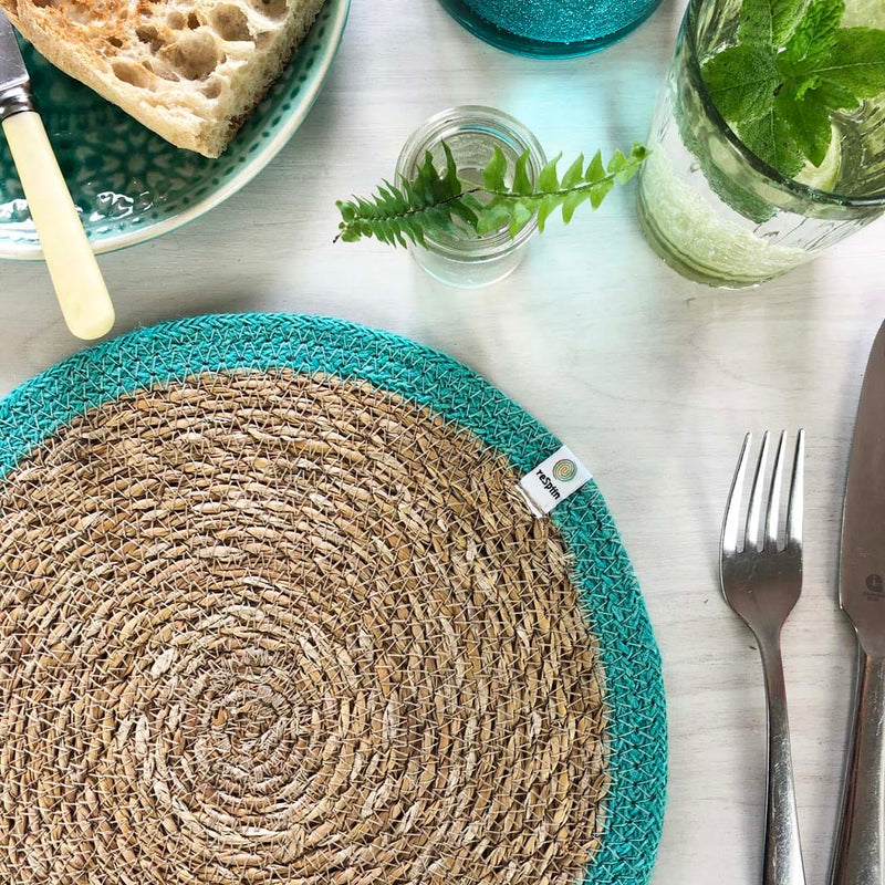 Respiin Round Seagrass & Jute Table Mat Natural / Turquoise