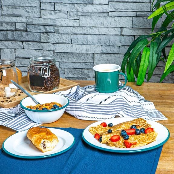 Rinkit Green Enamel Mug