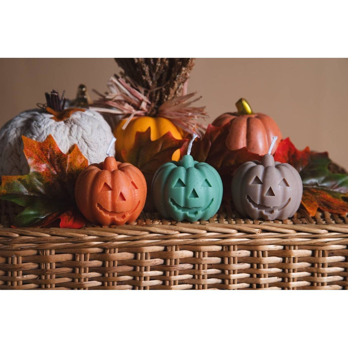 Ritual Spirit ltd Pumpkin candle | Soy wax candle | Handmade : Orange / Pumpkin Spice